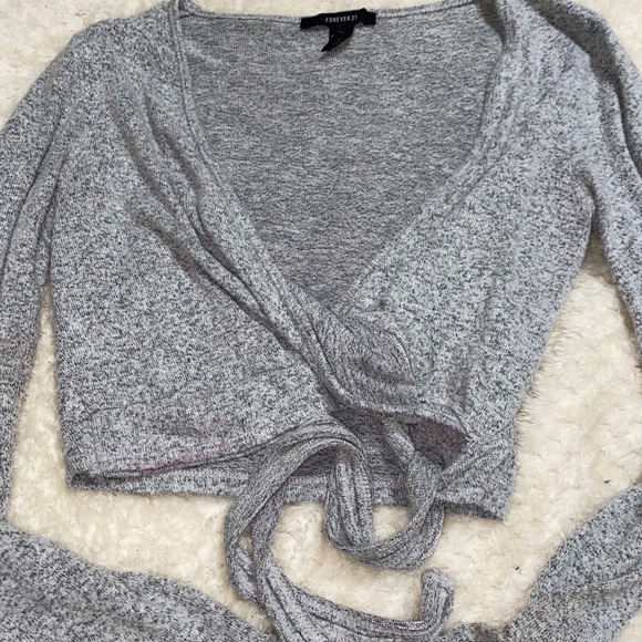 Grey wrapped crop top - Picture 1 of 1